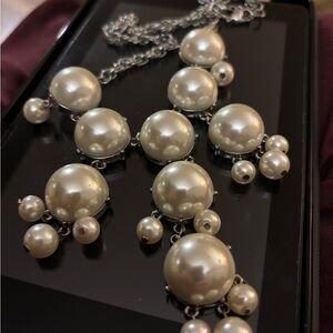 BEAUTIFUL VINTAGE LUSTROUS FAUX PEARL? NECKLACE - PRISTINE AND ELEGANT